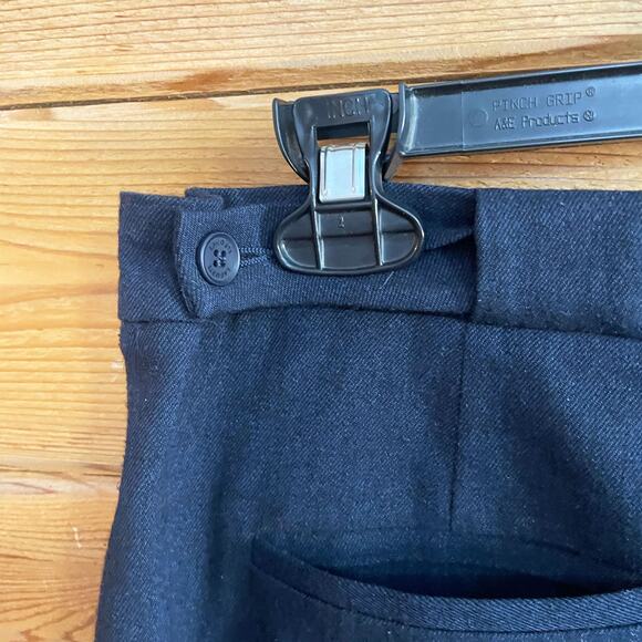 LACOSTE Slim Leg Trouser Pants Womans Size 28 - Picture 5 of 9